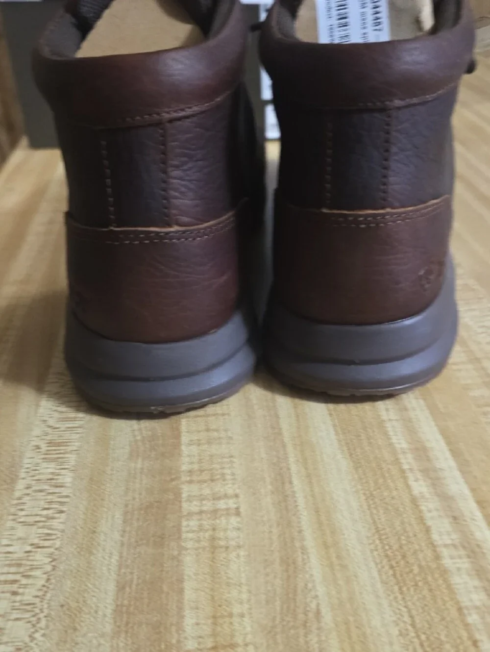 Ariat Men's 9.5 D Spitfire  Dark Brown Leather Chukka Moc Toe Boots NWT